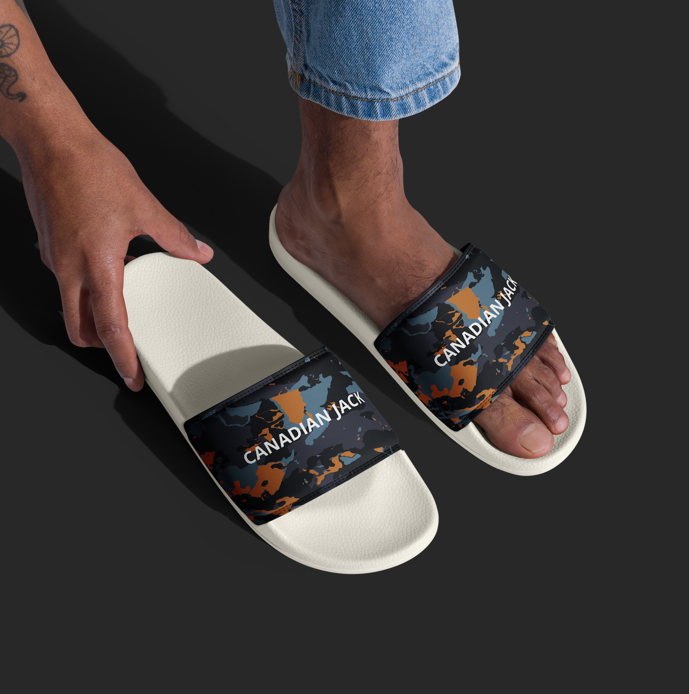 THE CAMO SWAGGER SLIDES